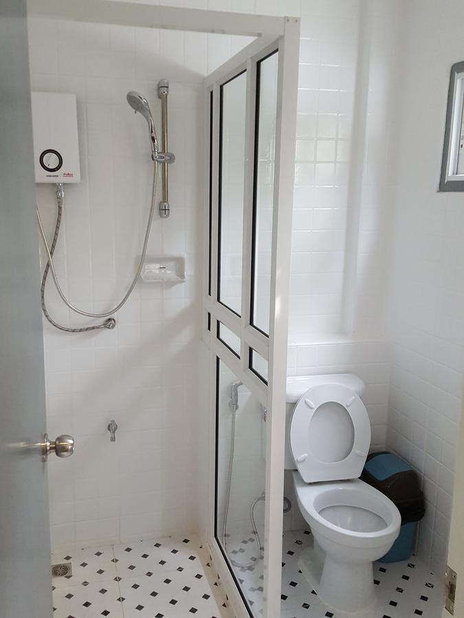 Jindabyne Cafe & Hostel Чиангмай Экстерьер фото